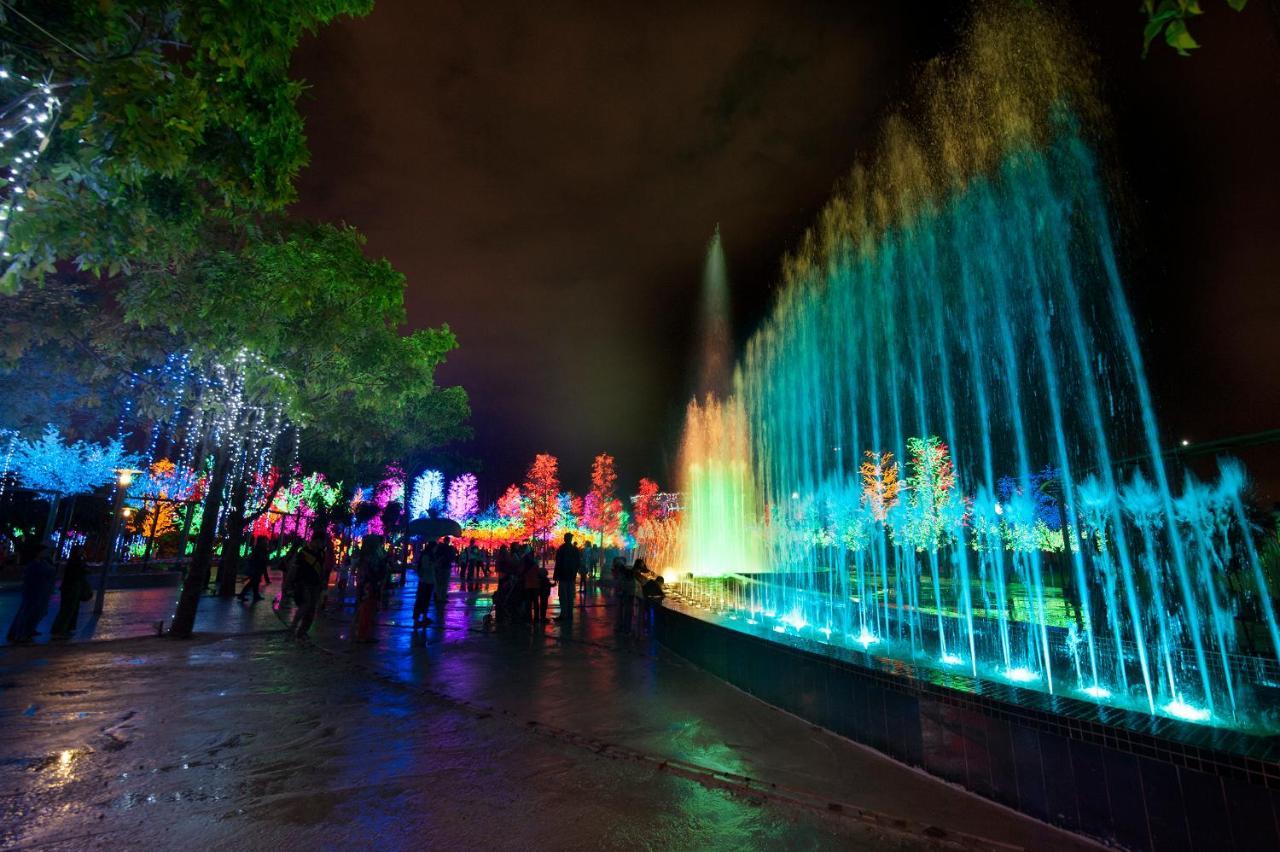 Sinar Rasa Homestay At I-Soho, I-City Shah Alam Luaran gambar Fountain of Wishes