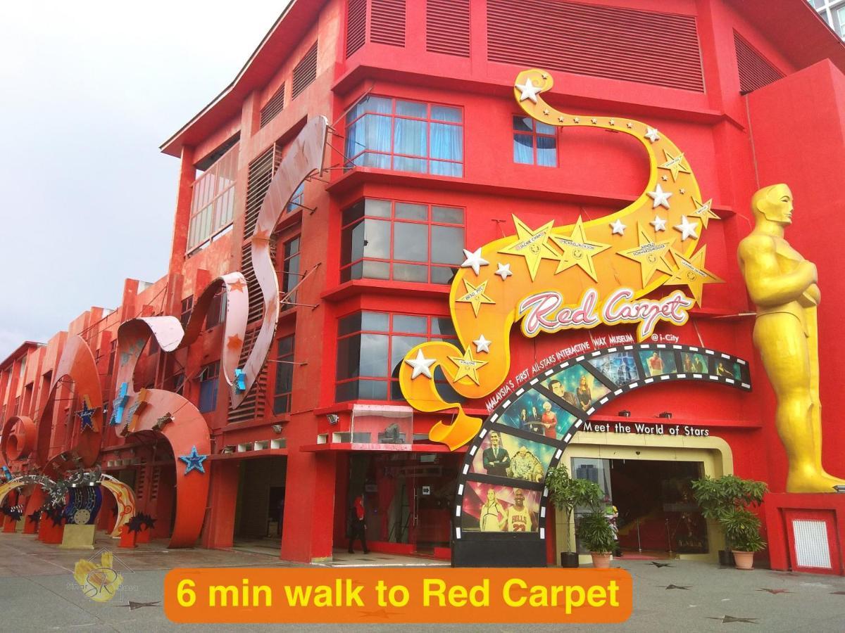 Sinar Rasa Homestay At I-Soho, I-City Shah Alam Luaran gambar Red Carpet Wax Museum